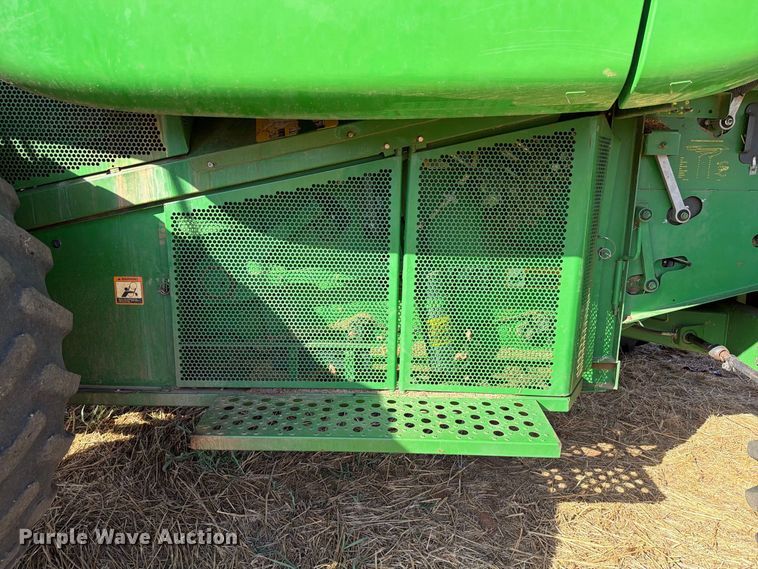 image for item EW8830 2000 John Deere 9750 STS combine