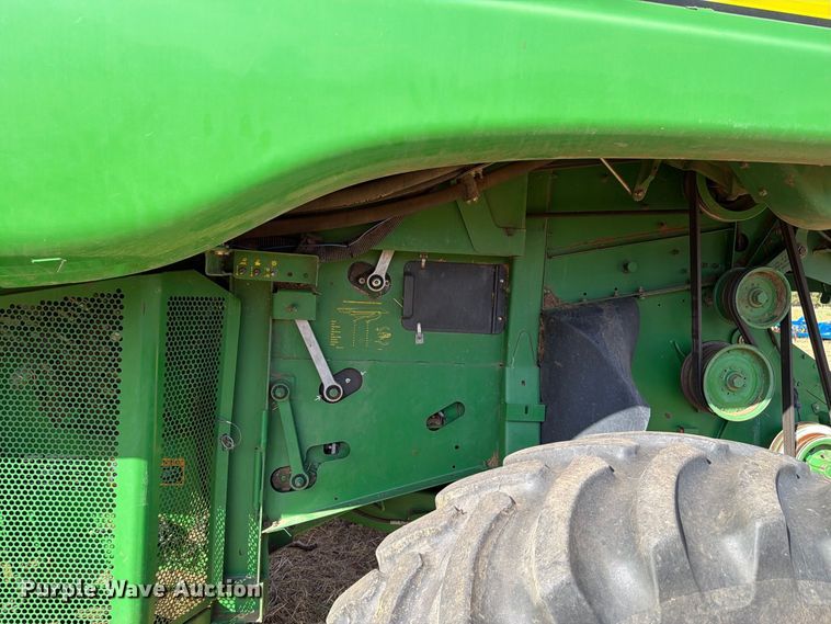 image for item EW8830 2000 John Deere 9750 STS combine