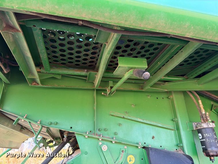 image for item EW8830 2000 John Deere 9750 STS combine