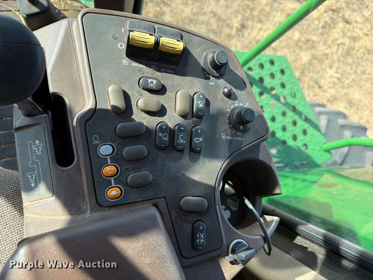 image for item EW8830 2000 John Deere 9750 STS combine