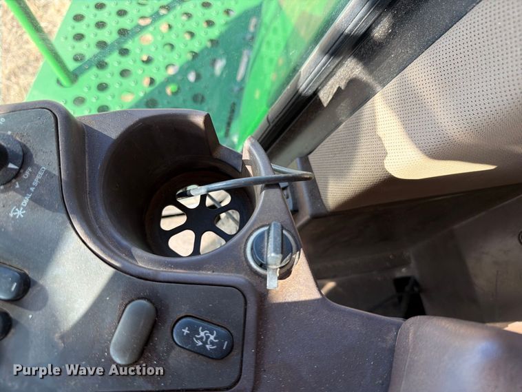 image for item EW8830 2000 John Deere 9750 STS combine