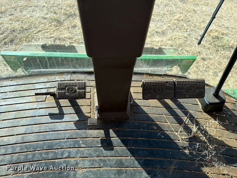 image for item EW8830 2000 John Deere 9750 STS combine