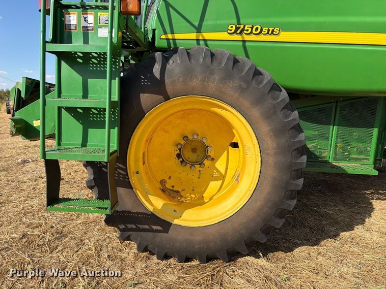 image for item EW8830 2000 John Deere 9750 STS combine