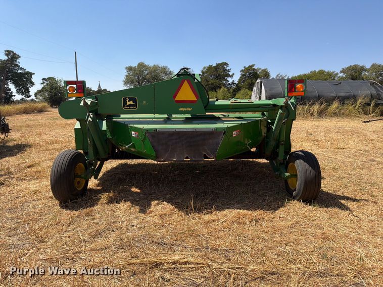 image for item EW8831 John Deere 946 swather / windrower