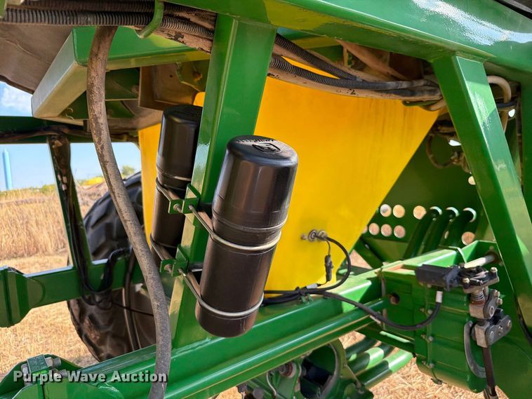 image for item EW8832 John Deere 1910 air commodity cart