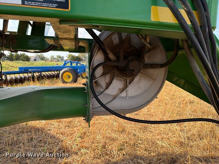 image for item EW8832 John Deere 1910 air commodity cart