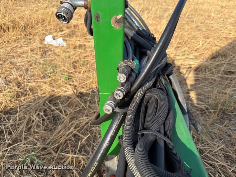 image for item EW8832 John Deere 1910 air commodity cart