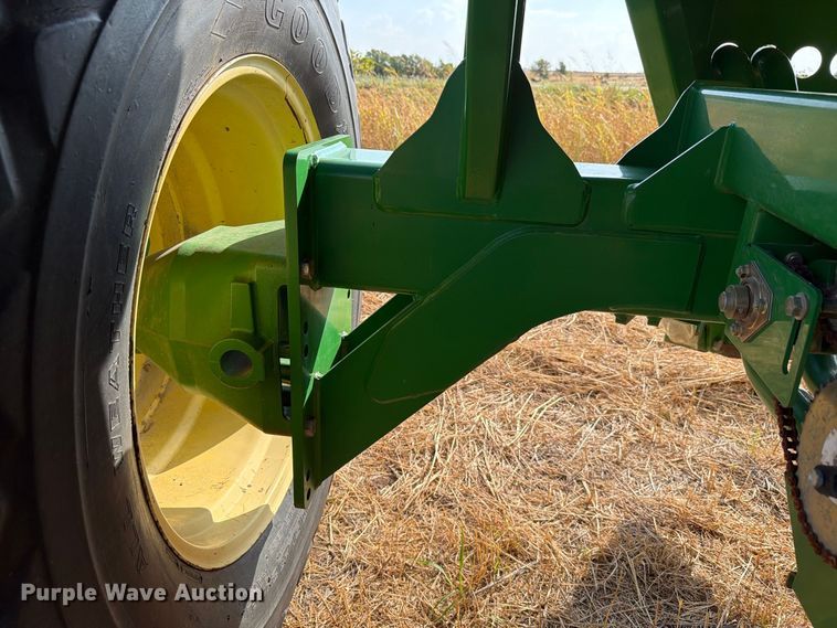 image for item EW8832 John Deere 1910 air commodity cart