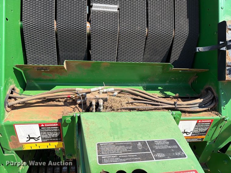 image for item EW8833 2013 John Deere 469 round baler