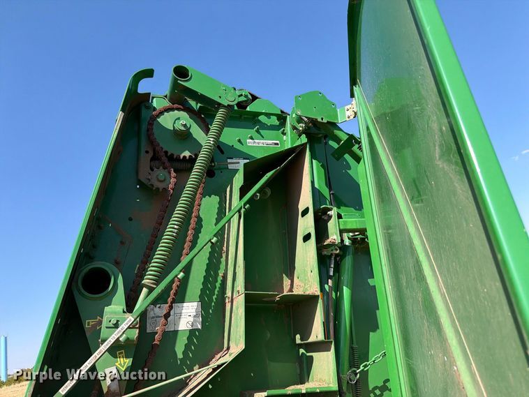 image for item EW8833 2013 John Deere 469 round baler