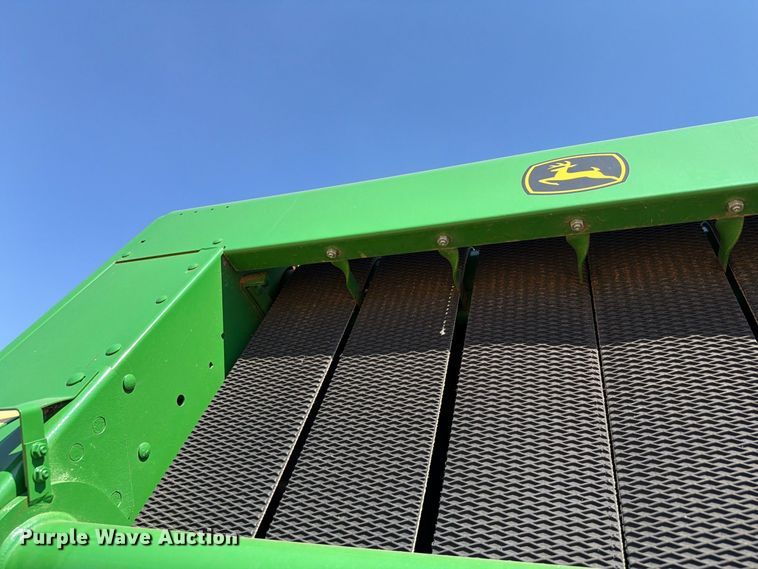 image for item EW8833 2013 John Deere 469 round baler