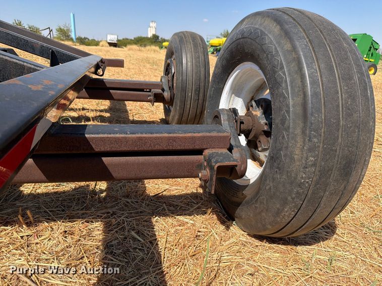 image for item EW8837 2004 Maurer Manufacturing header trailer
