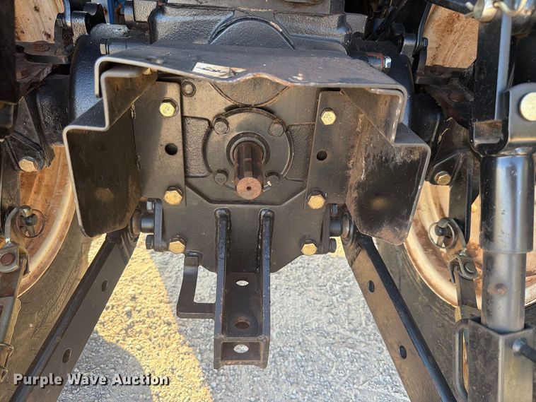 image for item EW8867 New Holland Boomer 50 MFWD tractor