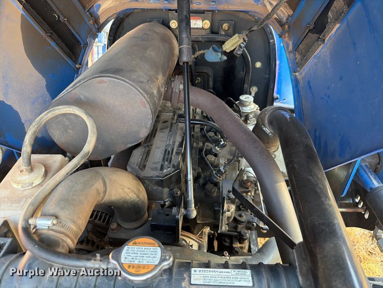 image for item EW8867 New Holland Boomer 50 MFWD tractor