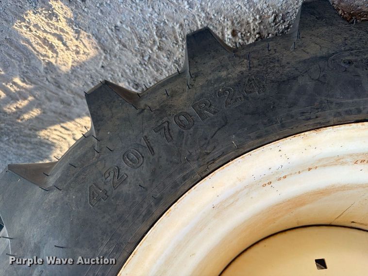 image for item EW8867 New Holland Boomer 50 MFWD tractor