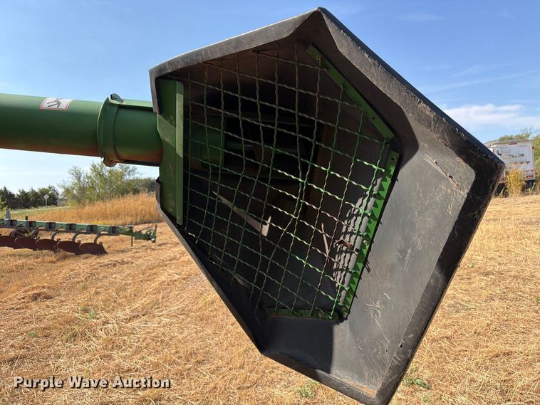 image for item EW8885 John Deere 1890 air seeder