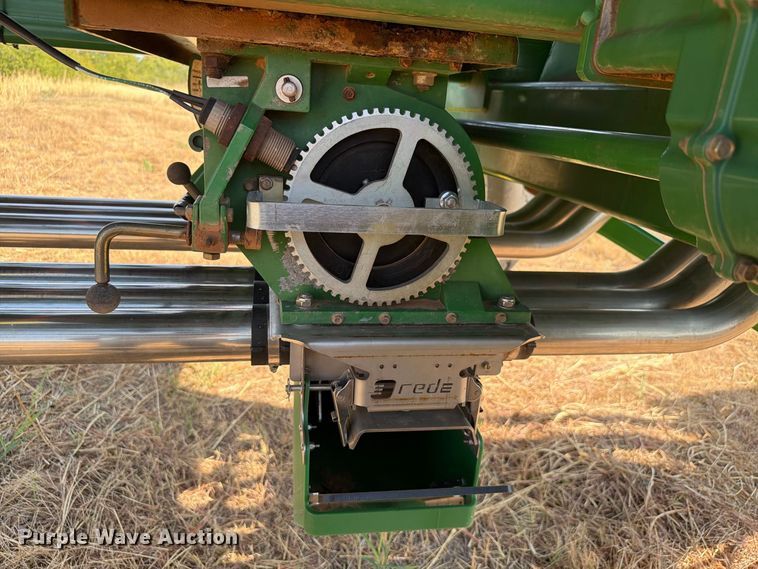 image for item EW8885 John Deere 1890 air seeder