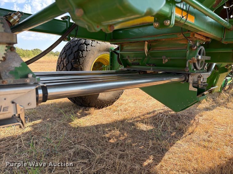 image for item EW8885 John Deere 1890 air seeder