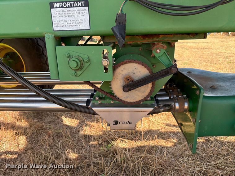 image for item EW8885 John Deere 1890 air seeder