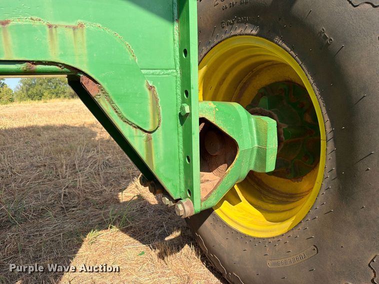image for item EW8885 John Deere 1890 air seeder