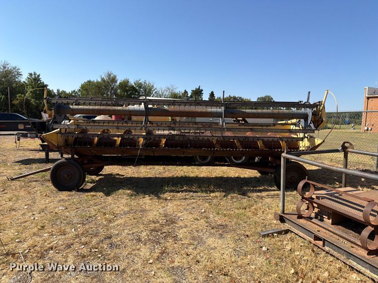 image for item EW8887 New Holland 971 rigid head