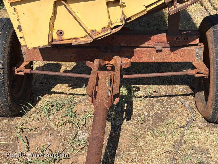 image for item EW8887 New Holland 971 rigid head