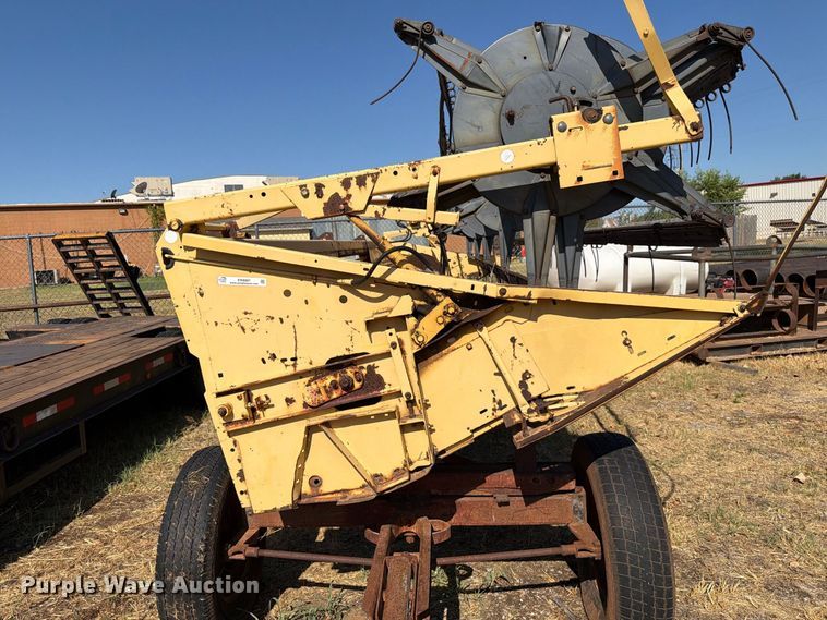 image for item EW8887 New Holland 971 rigid head