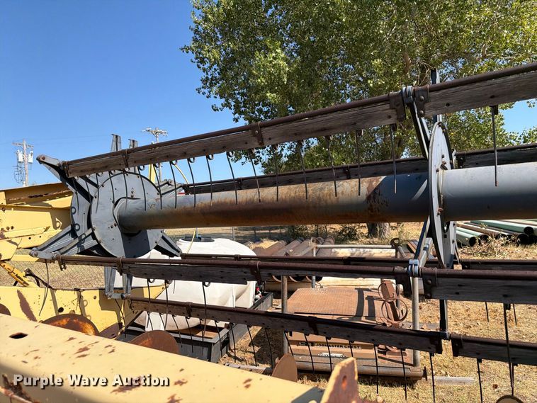 image for item EW8887 New Holland 971 rigid head