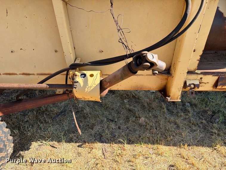 image for item EW8887 New Holland 971 rigid head