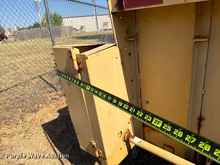 image for item EW8887 New Holland 971 rigid head