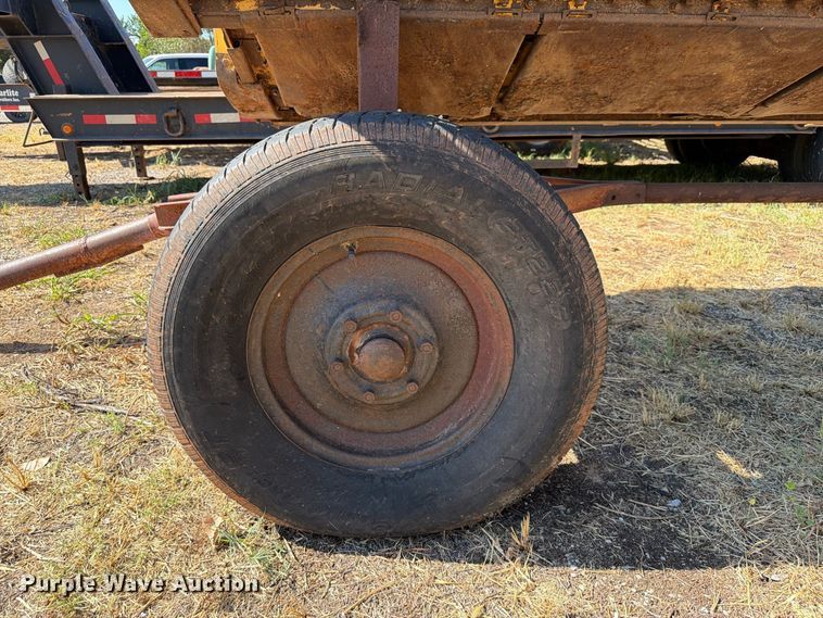 image for item EW8887 New Holland 971 rigid head