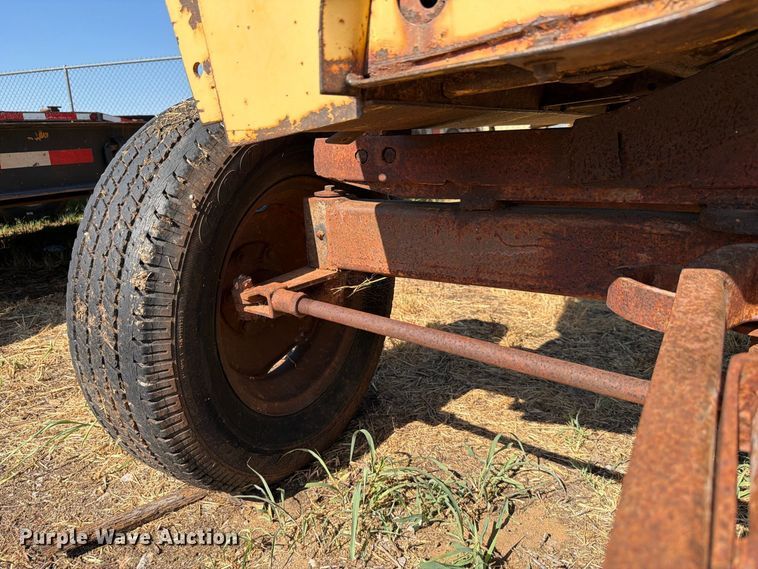 image for item EW8887 New Holland 971 rigid head