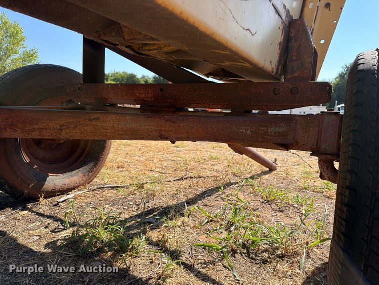 image for item EW8887 New Holland 971 rigid head