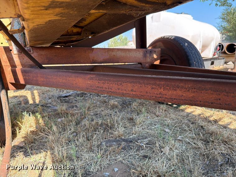 image for item EW8887 New Holland 971 rigid head