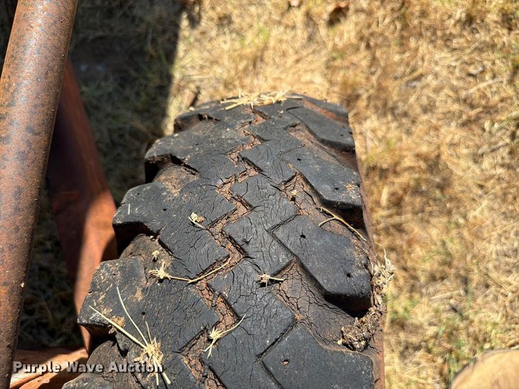 image for item EW8887 New Holland 971 rigid head