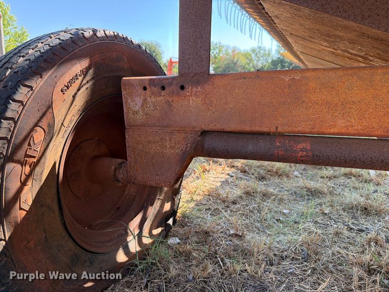 image for item EW8887 New Holland 971 rigid head