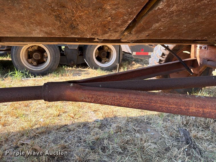 image for item EW8887 New Holland 971 rigid head