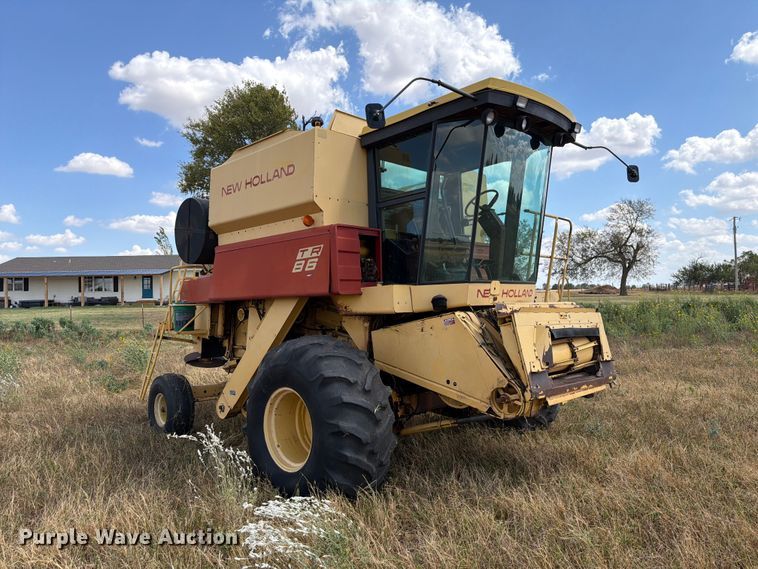 image for item EW8893 1986 New Holland TR86 combine