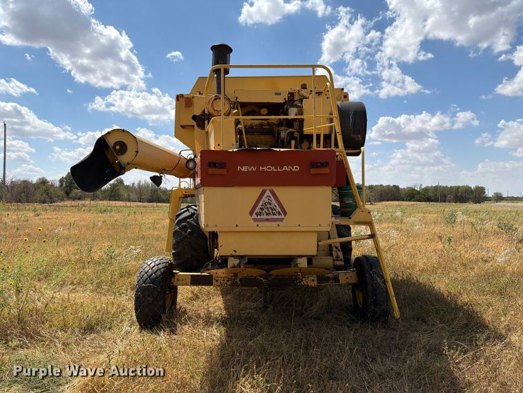 image for item EW8893 1986 New Holland TR86 combine