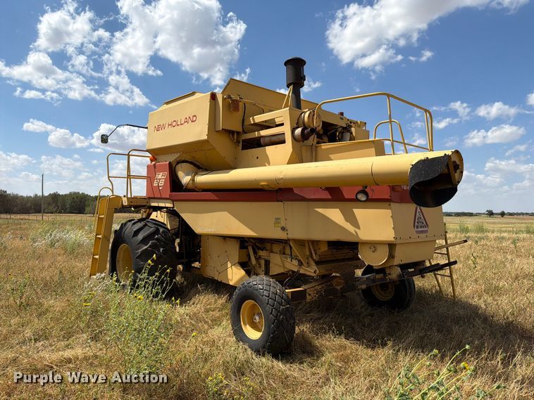 image for item EW8893 1986 New Holland TR86 combine