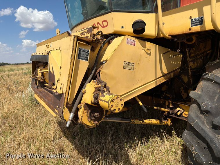 image for item EW8893 1986 New Holland TR86 combine