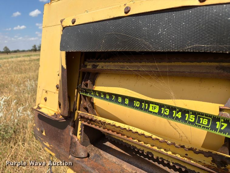 image for item EW8893 1986 New Holland TR86 combine