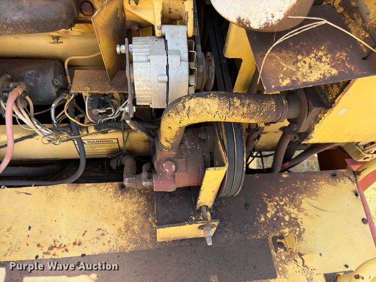 image for item EW8893 1986 New Holland TR86 combine