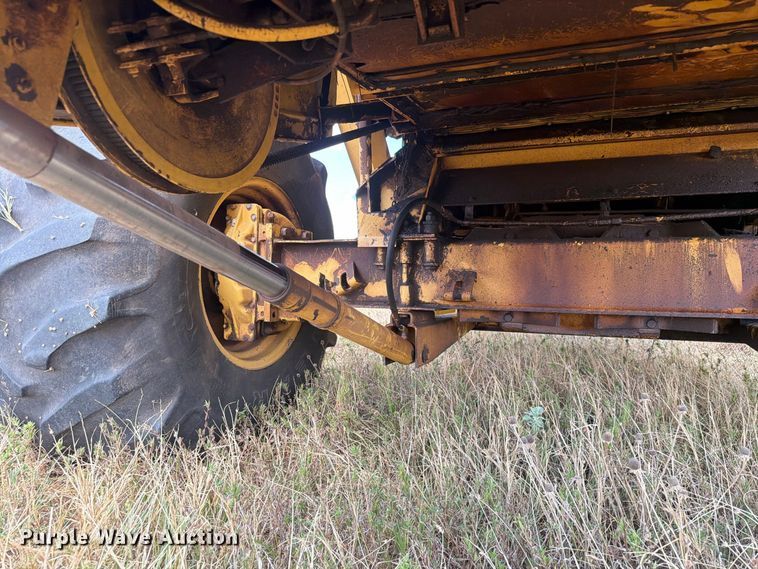 image for item EW8893 1986 New Holland TR86 combine