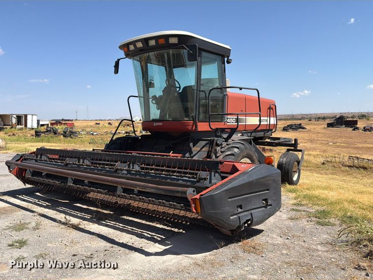 image for item EW8895 1999 Hesston 8450 swather / windrower
