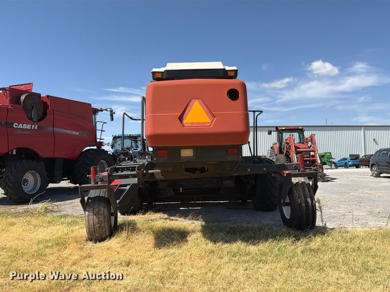 image for item EW8895 1999 Hesston 8450 swather / windrower