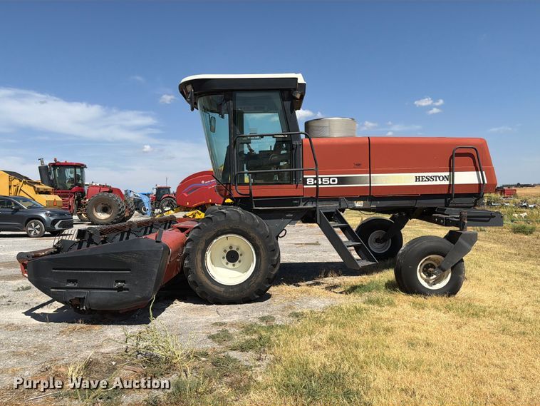 image for item EW8895 1999 Hesston 8450 swather / windrower