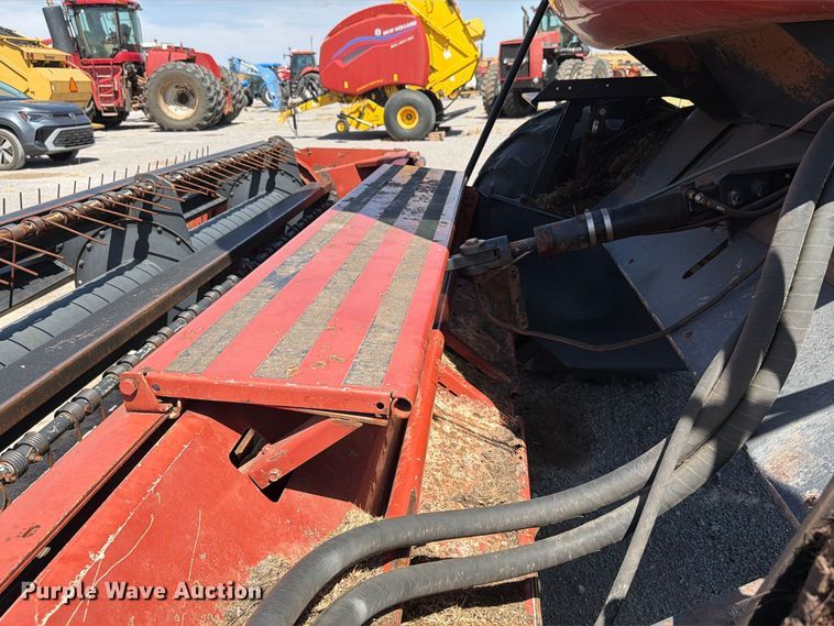 image for item EW8895 1999 Hesston 8450 swather / windrower