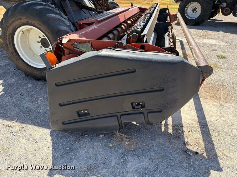image for item EW8895 1999 Hesston 8450 swather / windrower