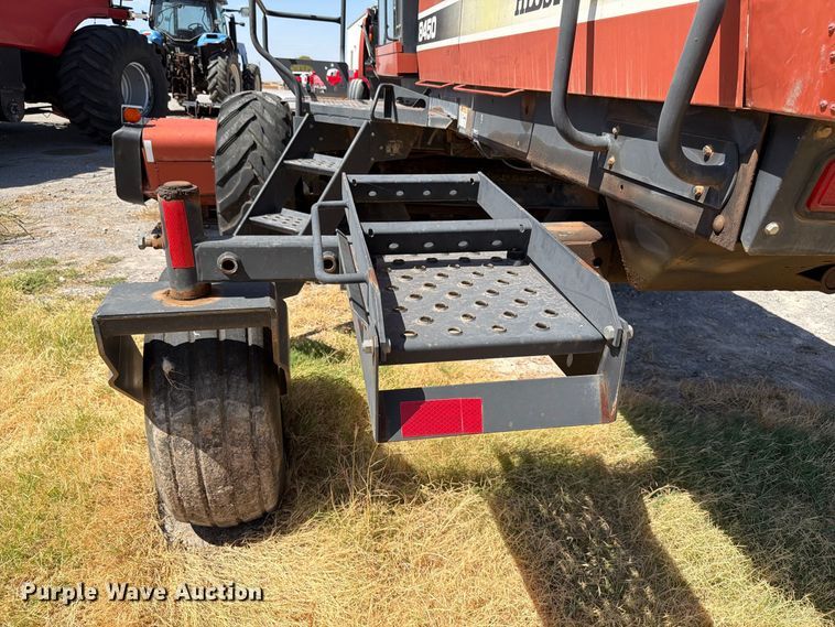image for item EW8895 1999 Hesston 8450 swather / windrower
